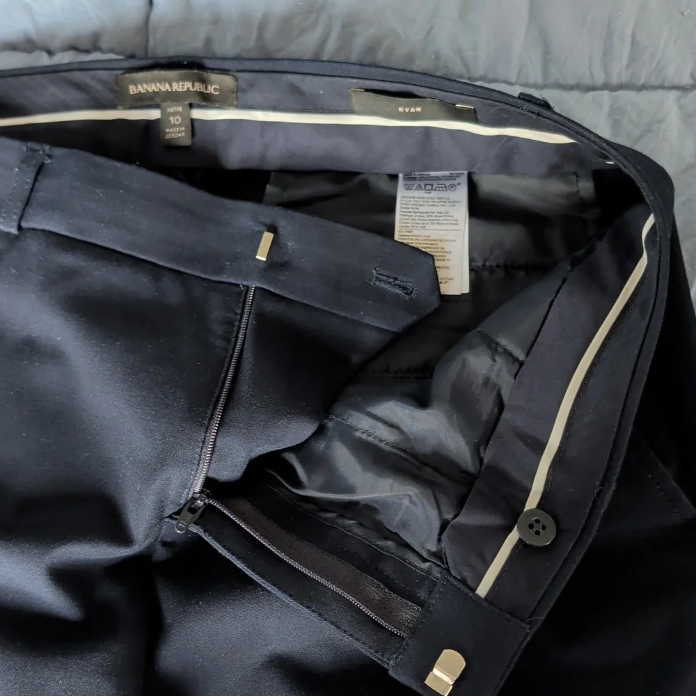 Banana Republic Women's Black Dress Pants "Ryan" 10P - Picture 3 of 6